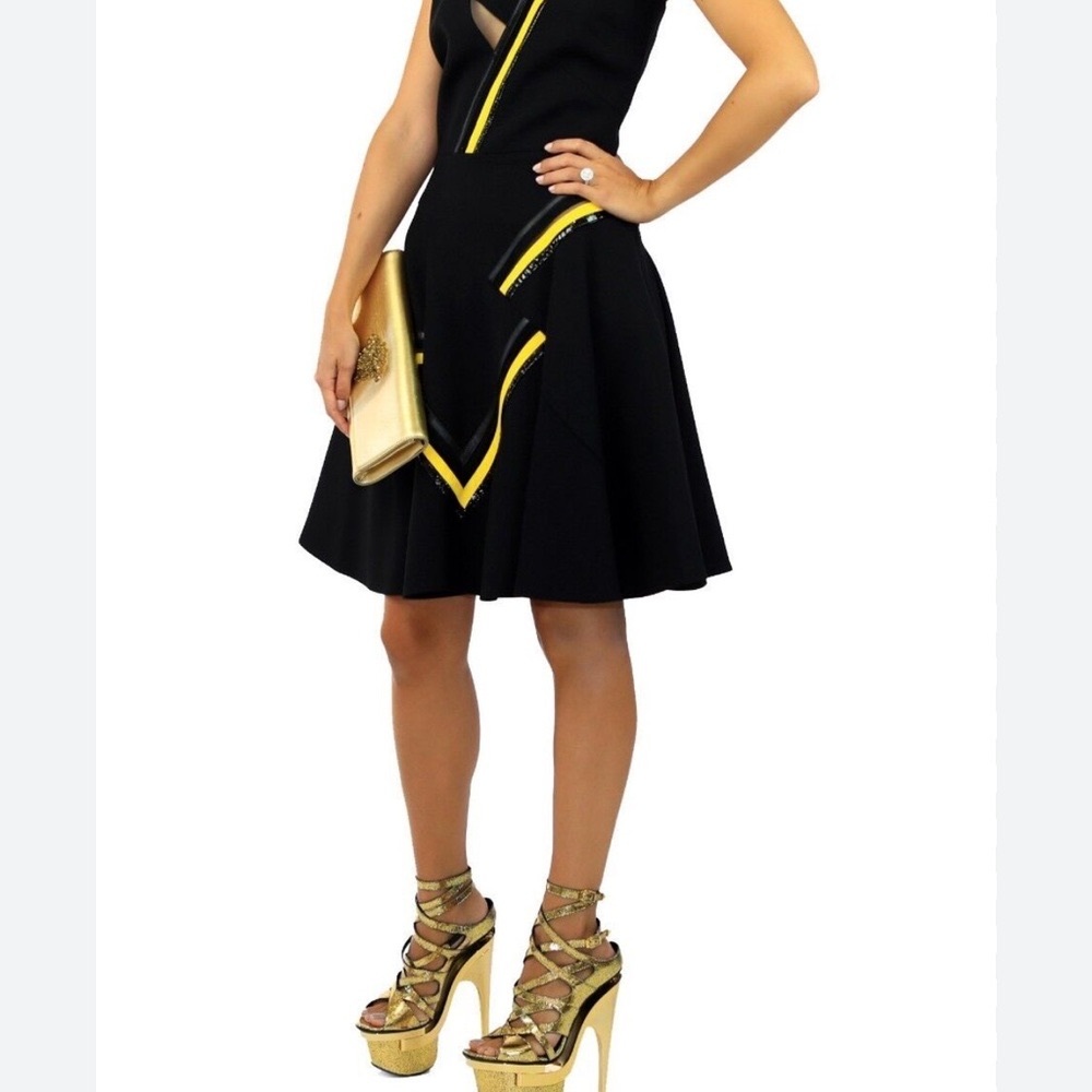 Versace gorgeous dress. FREE shipped !!!!!